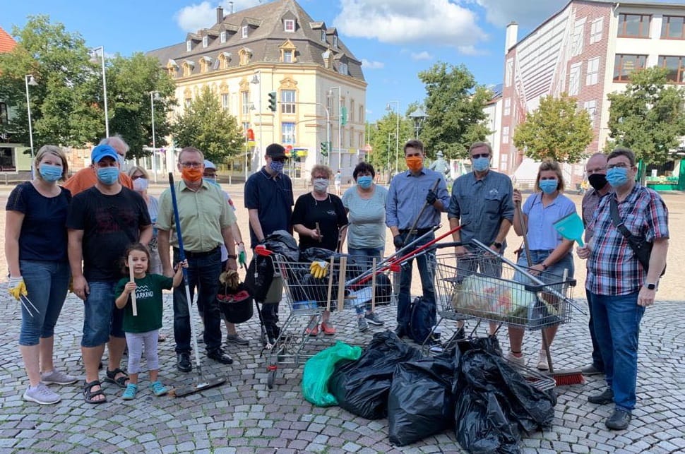 Dudweiler sammelt Müll in Jägersfreude (Saarland)