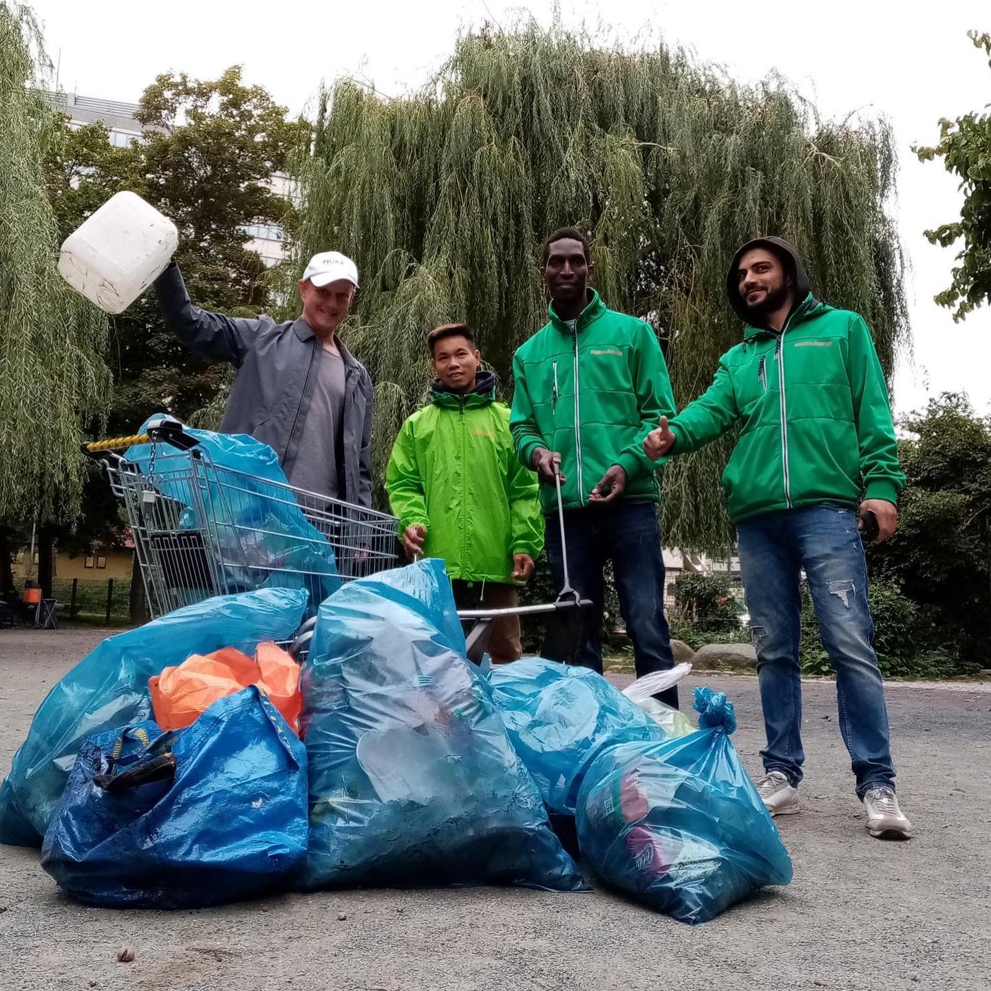 Cleanup Day in Cheruskerpark (Berlin)